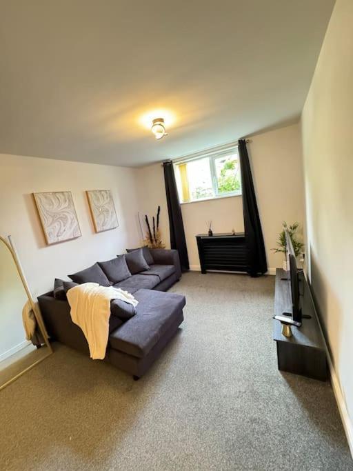 Luxury Cozy 3 Bed Apartment 5Mins From City - Free Parking! Nottingham Extérieur photo