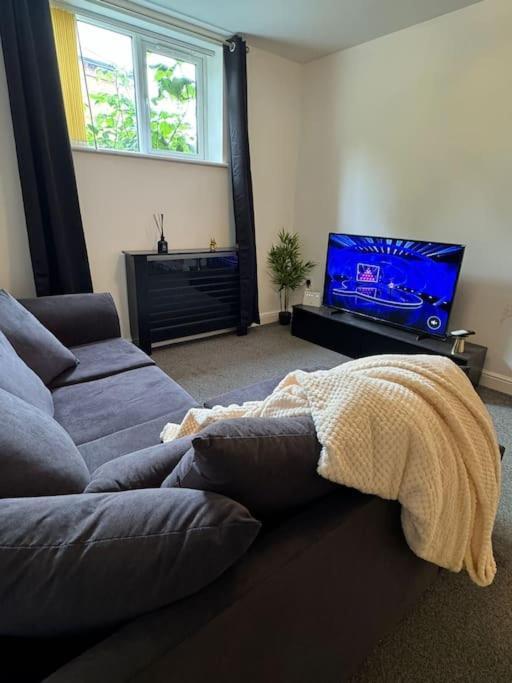 Luxury Cozy 3 Bed Apartment 5Mins From City - Free Parking! Nottingham Extérieur photo