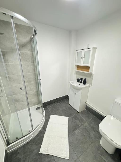 Luxury Cozy 3 Bed Apartment 5Mins From City - Free Parking! Nottingham Extérieur photo